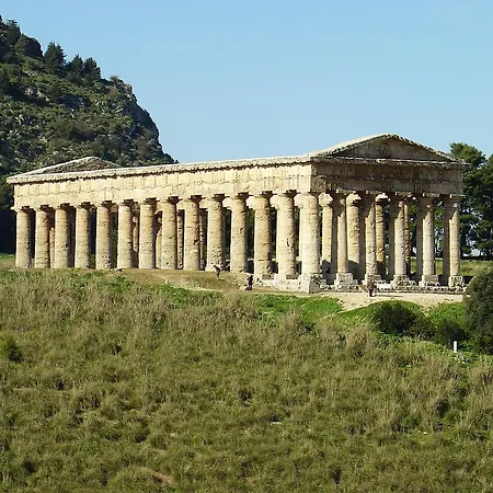 Country house Turismo Rurale Baglio Segesta *